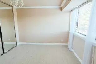 3700 Capri Ct, Glenview, IL 60025 - Photo 12