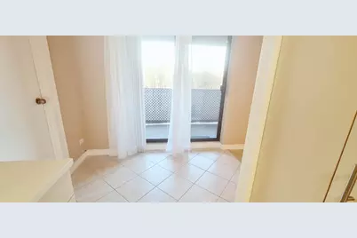 3700 Capri Court #206, Glenview, IL 60025 - Photo 8