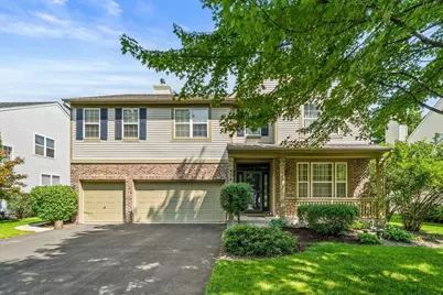 454 Chesterfield Lane, North Aurora, IL 60542 - Photo 2