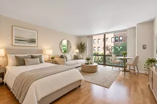 2650 N Lakeview Ave, Chicago, IL 60614 - Photo 4