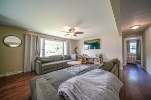 810 S Congress Ave, Polo, IL 61064 - Photo 8