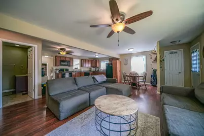 810 S Congress Avenue, Polo, IL 61064 - Photo 4