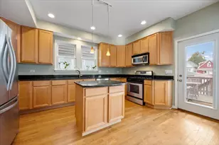 4150 N Whipple St, Chicago, IL 60618 - Photo 12