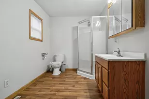 102 E North St, Bellflower, IL 61724 - Photo 8