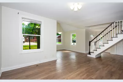 212 Highmoor Drive, Round Lake Park, IL 60073 - Photo 8