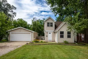 212 Highmoor Dr, Round Lake Park, IL 60073 - Photo 1