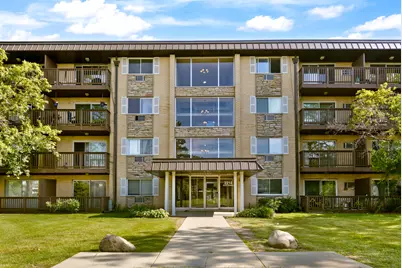 2214 S Goebbert Road #178, Arlington Heights, IL 60005 - Photo 2
