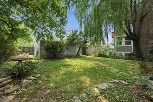 3829 W Addison St, Chicago, IL 60618 - Photo 34