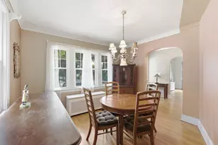 3829 W Addison St, Chicago, IL 60618 - Photo 12