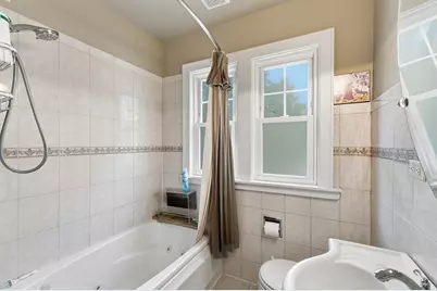 3829 W Addison Street, Chicago, IL 60618 - Photo 20