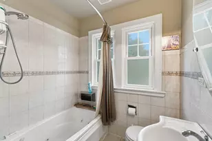 3829 W Addison St, Chicago, IL 60618 - Photo 20