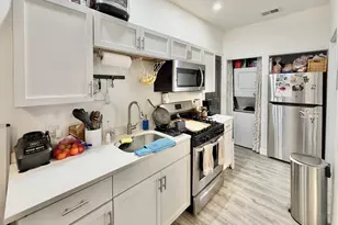 2947 W Cortland St, Chicago, IL 60647 - Photo 12