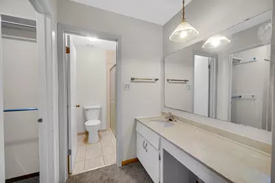 1659 Dover Court #A, Wheaton, IL 60189 - Photo 8