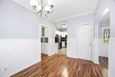810 Wheeler Street, Woodstock, IL 60098 - Photo 12