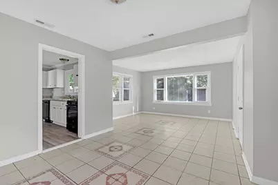 63 W Manchester Drive, Wheeling, IL 60090 - Photo 14