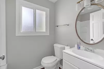63 W Manchester Drive, Wheeling, IL 60090 - Photo 10