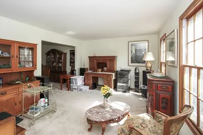 586 Liberty Avenue, South Elgin, IL 60177 - Photo 4
