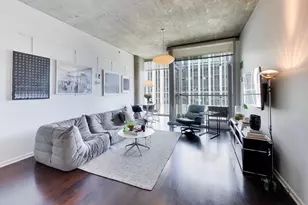 600 N Fairbanks Ct, Chicago, IL 60611 - Photo 4