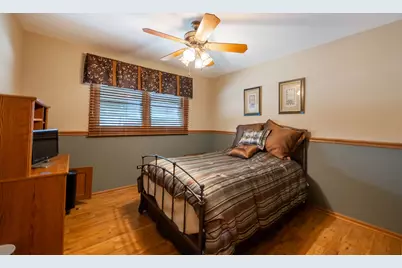 15548 Vista Drive, Oak Forest, IL 60452 - Photo 16