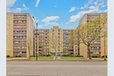 6300 N Sheridan Road #204, Chicago, IL 60660 - Photo 2