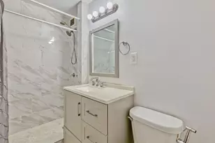 6300 N Sheridan Rd, Chicago, IL 60660 - Photo 12
