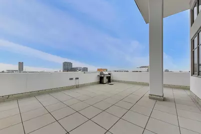901 W Madison Street #1012, Chicago, IL 60607 - Photo 34