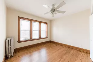 3516 N Lawndale Ave, Chicago, IL 60618 - Photo 8