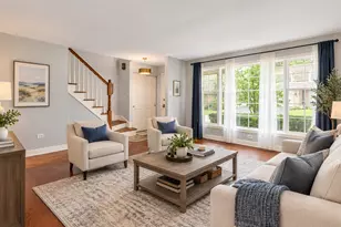 2S663 Ave Normandy E, Oak Brook, IL 60523 - Photo 4