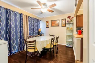 175 Aberdeen Ct, Geneva, IL 60134 - Photo 4