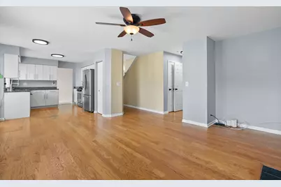 1158 Sweetwater Ridge, Lake in the Hills, IL 60156 - Photo 4