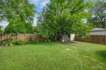 249 W Butterfield Road, Elmhurst, IL 60126 - Photo 36