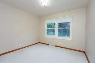 0S364 Jefferson St, Winfield, IL 60190 - Photo 12