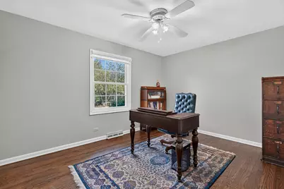 875 Sterling Road, Inverness, IL 60067 - Photo 12