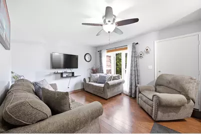 1074 Bristol Court, Streamwood, IL 60107 - Photo 2