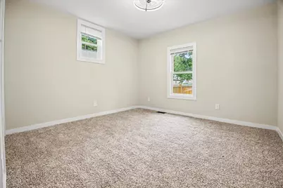 517 E Payson Street, Pontiac, IL 61764 - Photo 22