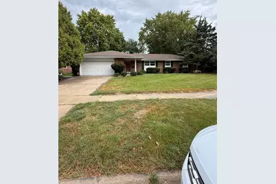 2355 Coach and Surrey Lane, Aurora, IL 60506 - Photo 1