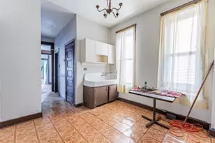 1627 N Kedzie Ave, Chicago, IL 60647 - Photo 32