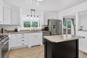 1905 Cheshire Ln, Wheaton, IL 60189 - Photo 6