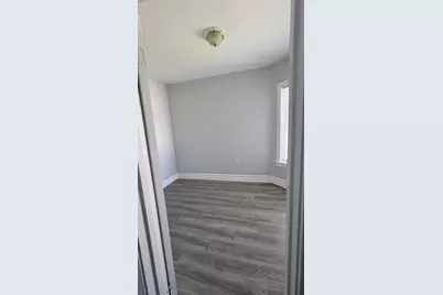 8211 S Escanaba Avenue #2, Chicago, IL 60617 - Photo 22