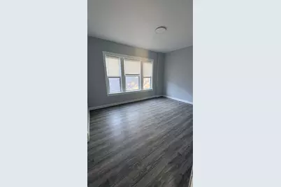 8211 S Escanaba Avenue #2, Chicago, IL 60617 - Photo 24