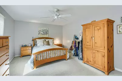 4511 Crab Orchard Drive, Hoffman Estates, IL 60192 - Photo 20