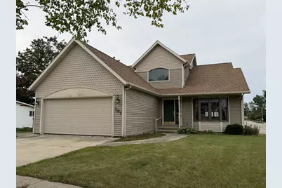 101 E Provost Street, Lena, IL 61048 - Photo 2