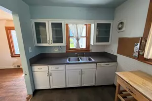 99 Mariposa Ave, Waukegan, IL 60087 - Photo 8