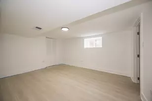 7617 S Crandon Ave, Chicago, IL 60649 - Photo 20