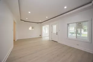 7617 S Crandon Ave, Chicago, IL 60649 - Photo 6