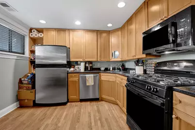1133 W Grace Street #G, Chicago, IL 60613 - Photo 10