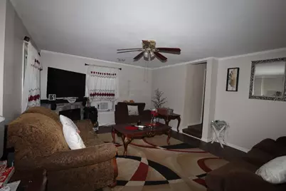 1505 Juneway Terrace, Round Lake Beach, IL 60073 - Photo 4