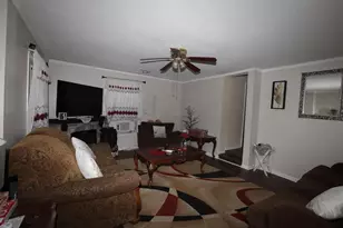 1505 Juneway Terrace, Round Lake Beach, IL 60073 - Photo 4