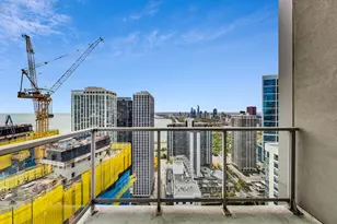 420 E Waterside Dr, Chicago, IL 60601 - Photo 56