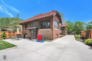 10516 S Seeley Ave, Chicago, IL 60643 - Photo 36
